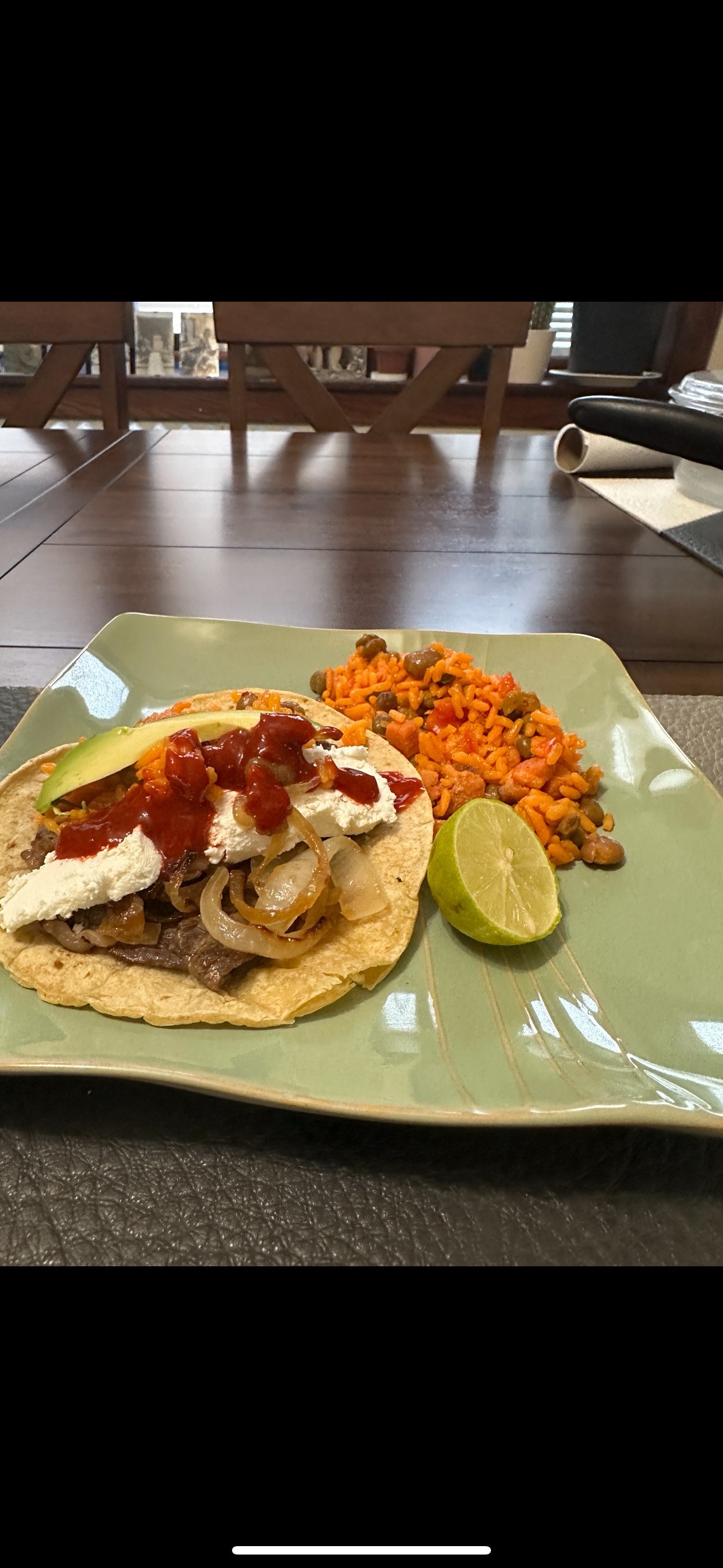 Tacos de Bistec con Cebolla